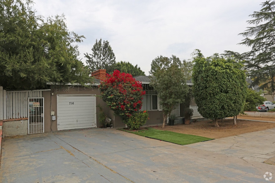 Mar Vista Mixed-Use Project portfolio of 3 properties for sale on LoopNet.ca - Primary Photo - Image 3 of 3
