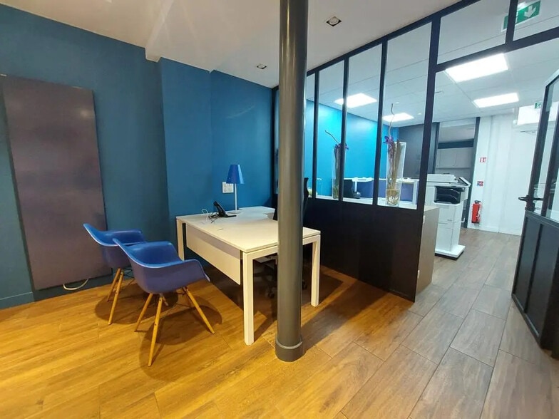 Commerce de détail dans Paris à louer - Photo intérieure - Image 3 de 6