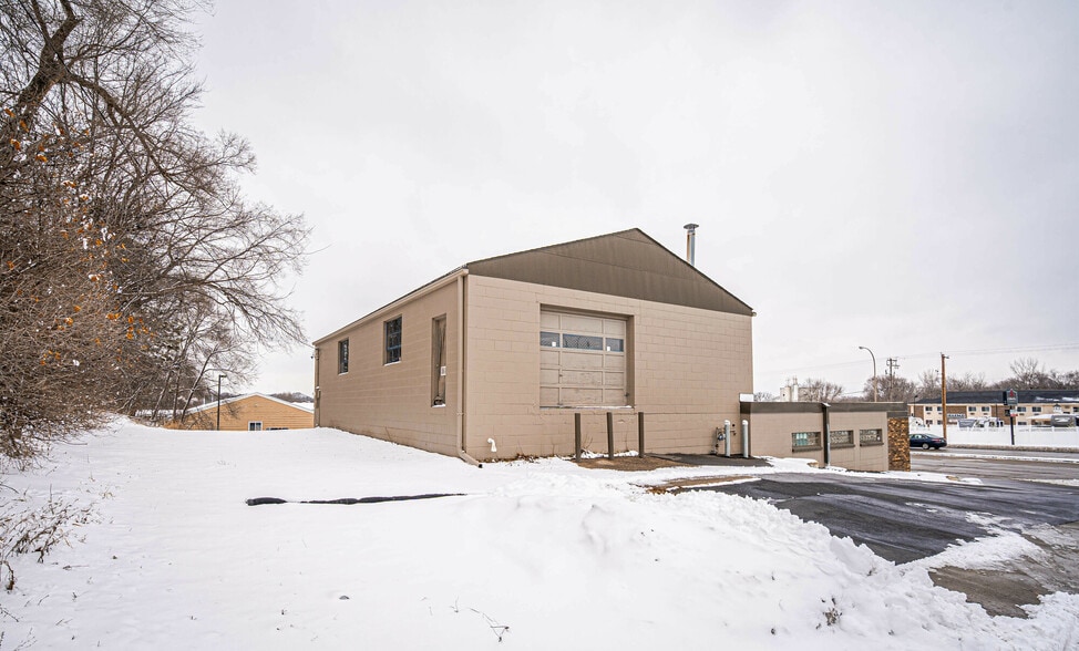 2324 Vermillion St, Hastings, MN for lease - Building Photo - Image 3 of 31