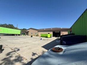 215 W Ash St, Fallbrook, CA for lease Interior Photo- Image 2 of 11