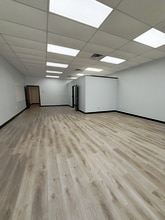 4421 Glenwood Pky, Decatur, GA for lease Interior Photo- Image 2 of 5