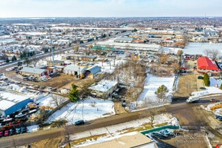 More details for 10S336 Schoger Dr, Naperville, IL - Flex for Sale