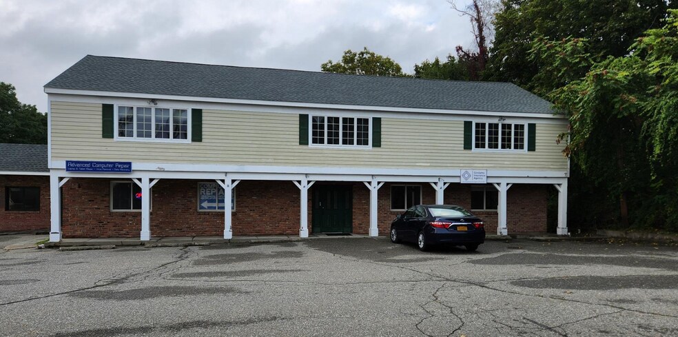 253 Route 202, Somers Township, NY à louer - Photo du bâtiment - Image 1 de 11