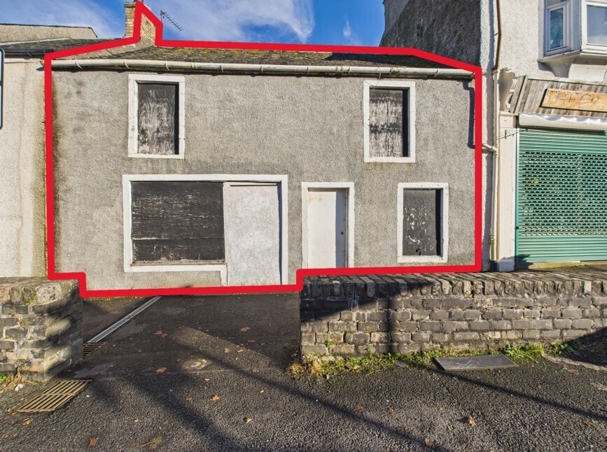 15-17 Main St, Kilmaurs for sale Building Photo- Image 1 of 3