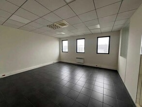 Flex in Vénissieux for sale Interior Photo- Image 2 of 6