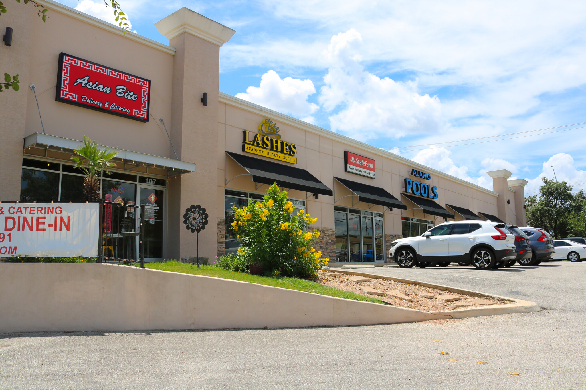 21803 Encino Commons Blvd, San Antonio, TX for lease Building Photo- Image 1 of 10