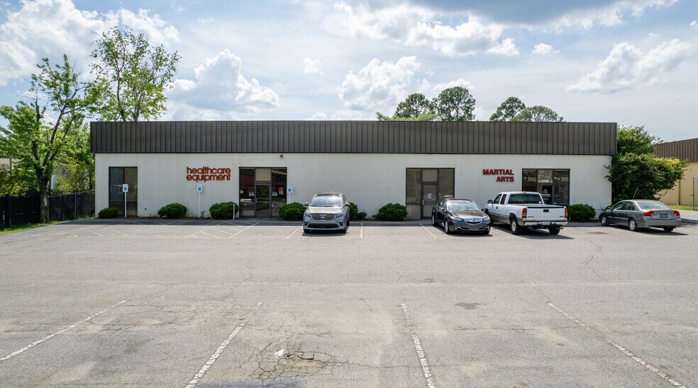 4228 Garrett Rd, Durham, NC à vendre - Photo du bâtiment - Image 2 de 7