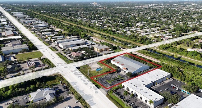 Plus de détails pour 12180 Metro Pky, Fort Myers, FL - Industriel à louer