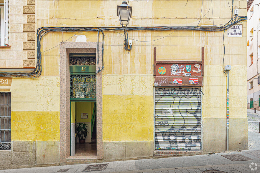 Calle de Mira el Sol, 12, Madrid, Madrid à vendre - Photo du b timent - Image 2 de 2