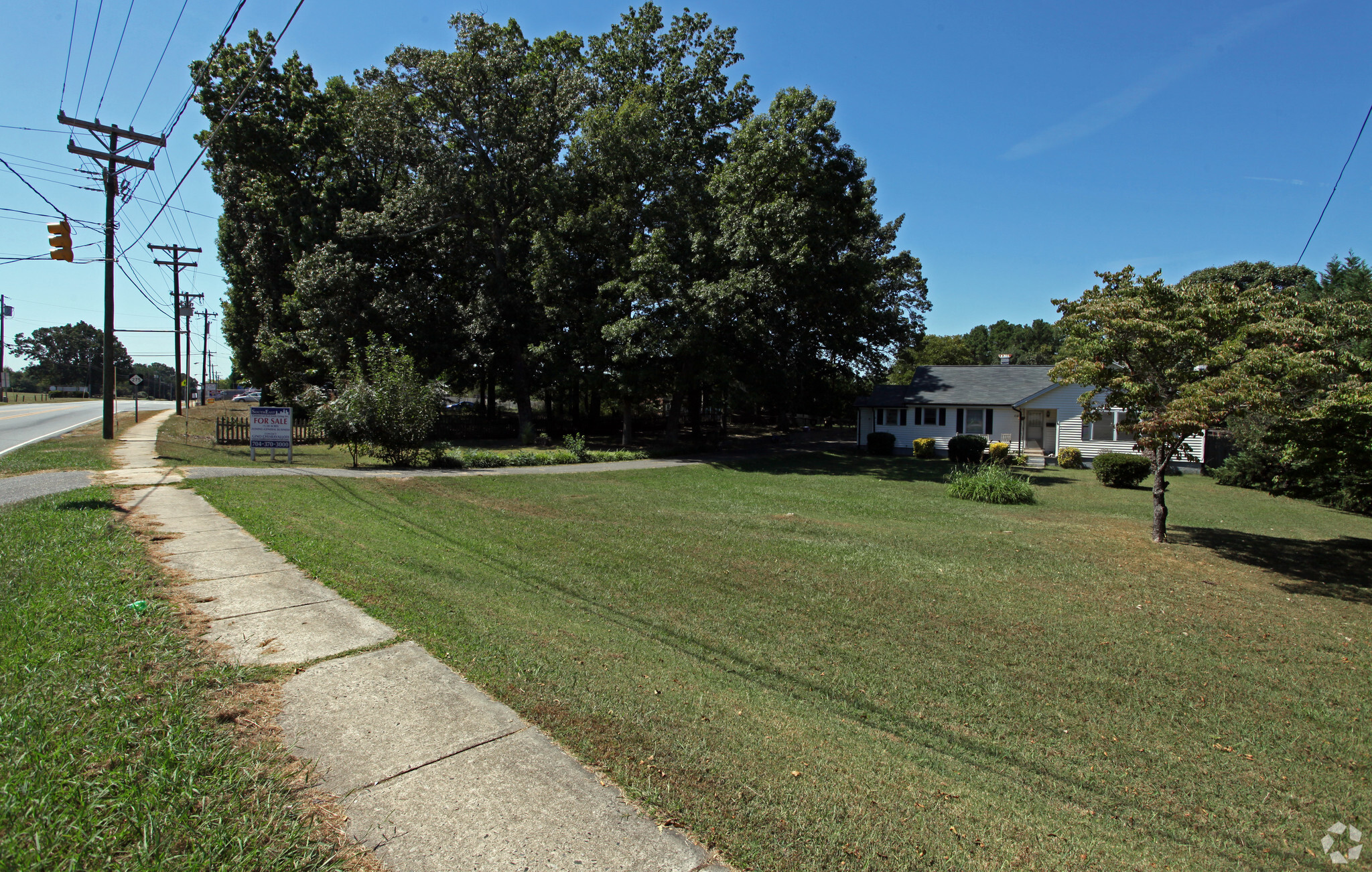 716 S Main St, Stanley, NC for sale Primary Photo- Image 1 of 1