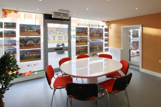 131-133 High St, West Wickham à louer Photo intérieure- Image 2 de 4