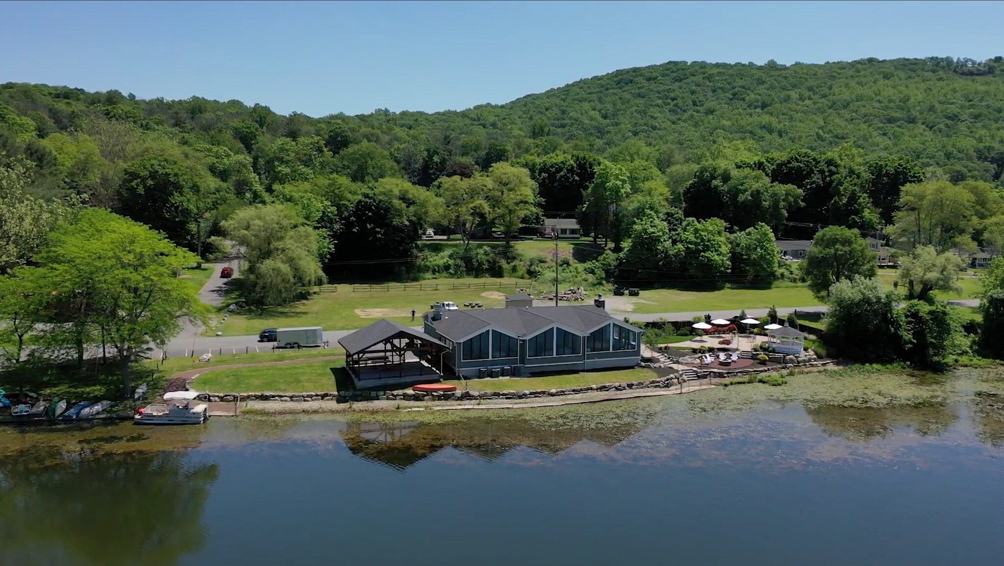 11 Lakeside Dr E, Belvidere, NJ à vendre Aérien- Image 1 de 18