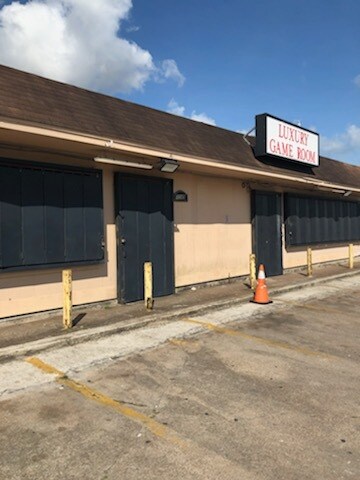 1147 Woodworth Blvd, Port Arthur, TX à vendre - Photo du bâtiment - Image 2 de 3