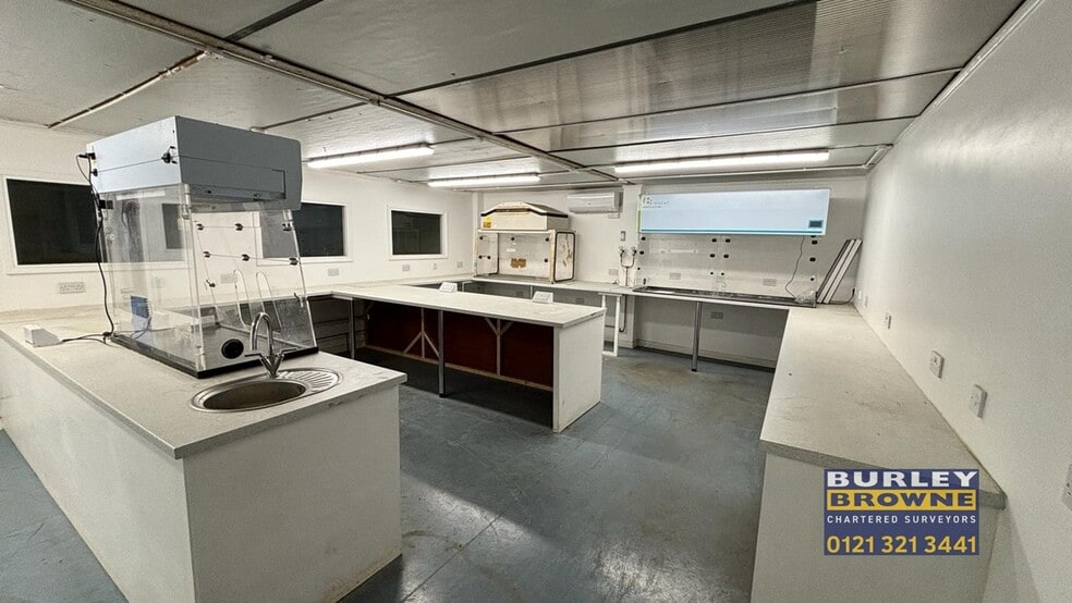 Moor Ln, Birmingham for sale - Interior Photo - Image 3 of 5