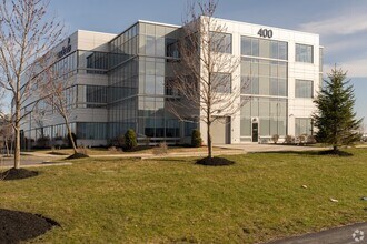 400 Airborne Pky, Buffalo, NY for lease Interior Photo- Image 2 of 28