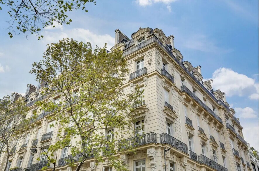Bureau dans Paris à vendre - Photo du bâtiment - Image 2 de 12