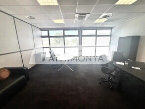 Bureau dans Marseille à louer Photo intérieure- Image 1 de 8