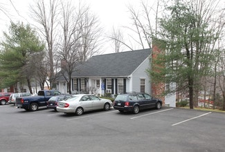 More details for 45 W Main St, Avon, CT - Office for Sale