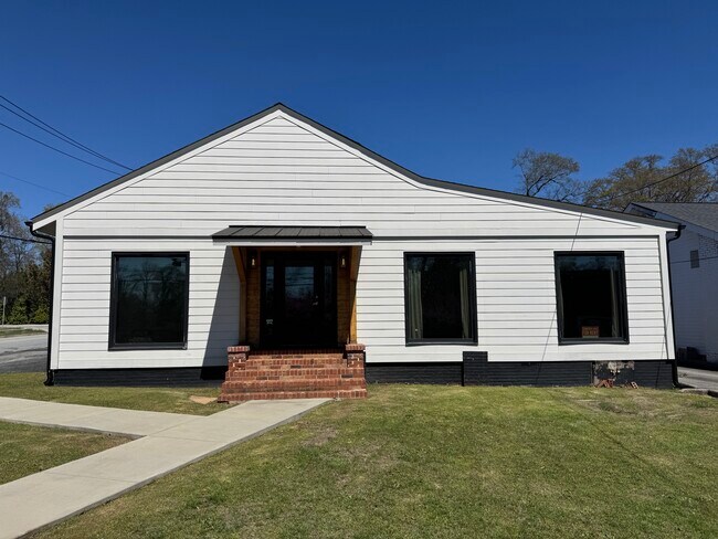 Plus de détails pour 301A E Stone Ave, Greenville, SC - Bureau à louer