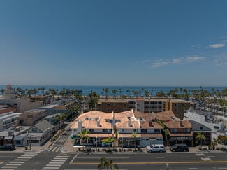 More details for 611-615 E Balboa Blvd, Newport Beach, CA - Retail for Sale