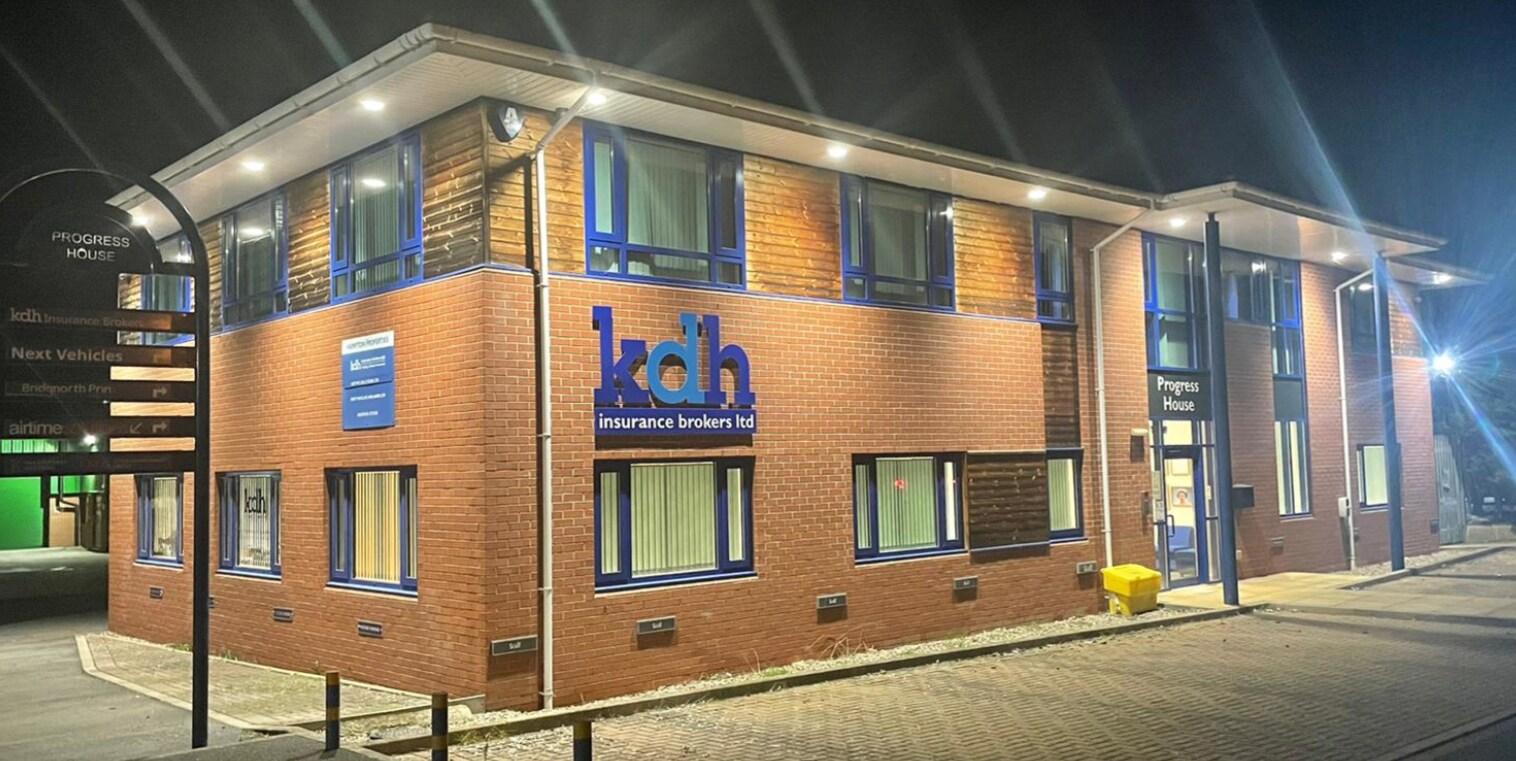 Faraday Dr, Bridgnorth à louer Photo principale- Image 1 de 7