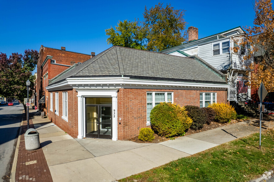 932 Diamond Park, Meadville, PA à vendre - Photo du bâtiment - Image 1 de 1