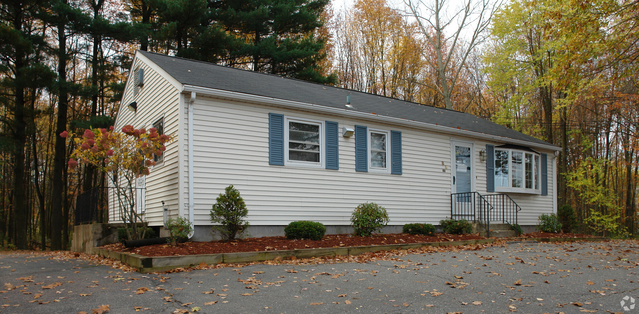 88 Hazard Ave, Enfield, CT for sale Primary Photo- Image 1 of 1