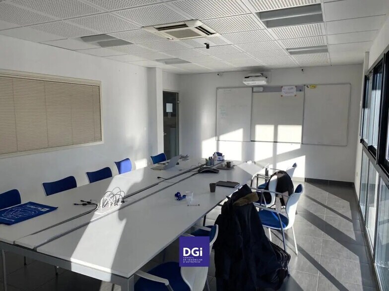 Flex dans Nîmes à louer - Photo intérieure - Image 3 de 9