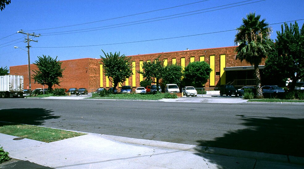 3131 E Maria St, Rancho Dominguez, CA à louer - Photo du bâtiment - Image 2 de 9