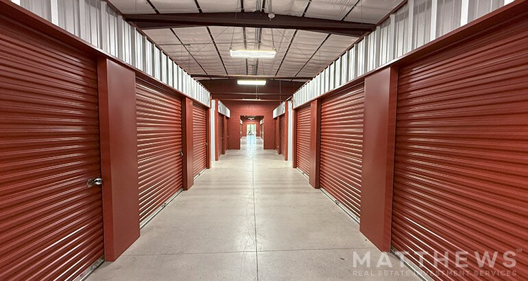 7901 Hwy 290 E, Chappell Hill, TX à vendre - Photo du bâtiment - Image 3 de 5