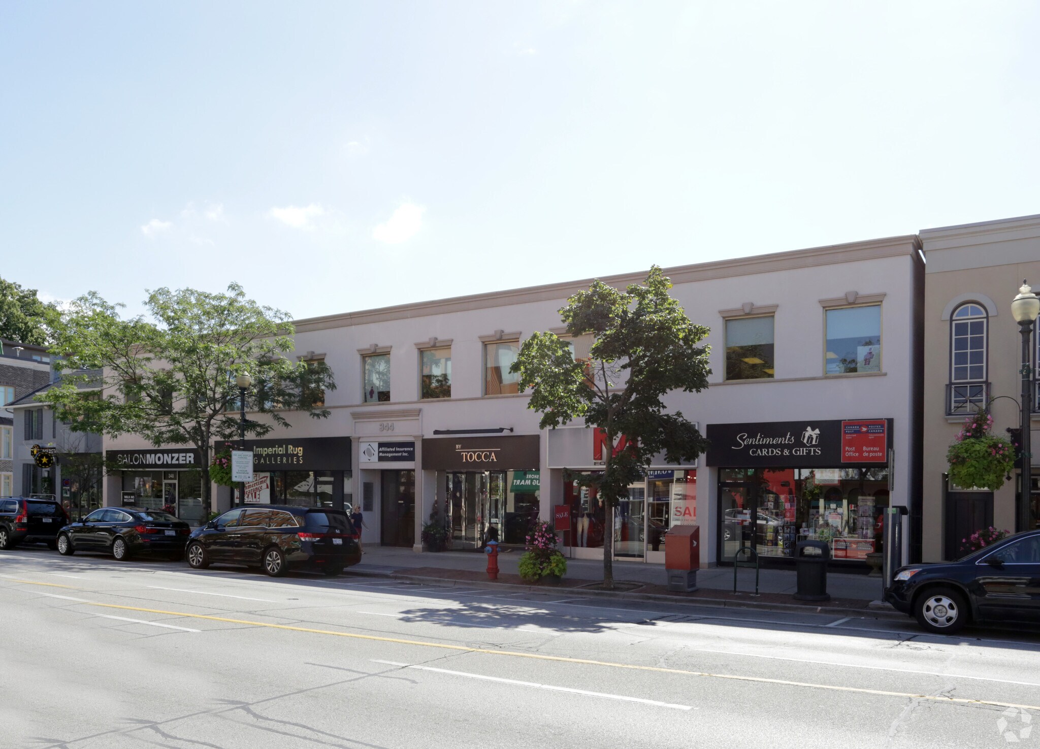 338-348 Lakeshore Rd E, Oakville, ON à vendre Photo principale- Image 1 de 1