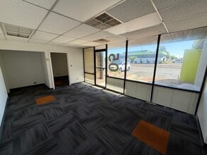 2425 W 12th St, Tempe, AZ à louer Photo intérieure- Image 2 de 9