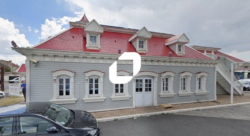 Retail in Pierrelaye for lease - Building Photo - Image 3 of 4
