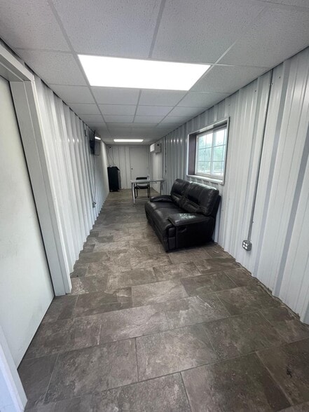 3301 Cypress Creek Pky, Houston, TX for lease - Building Photo - Image 3 of 9