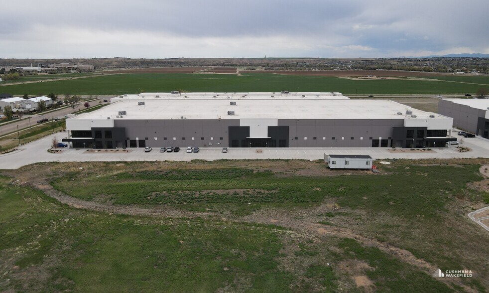 1130 Diamond Valley Dr, Windsor, CO à vendre - Photo du bâtiment - Image 2 de 11