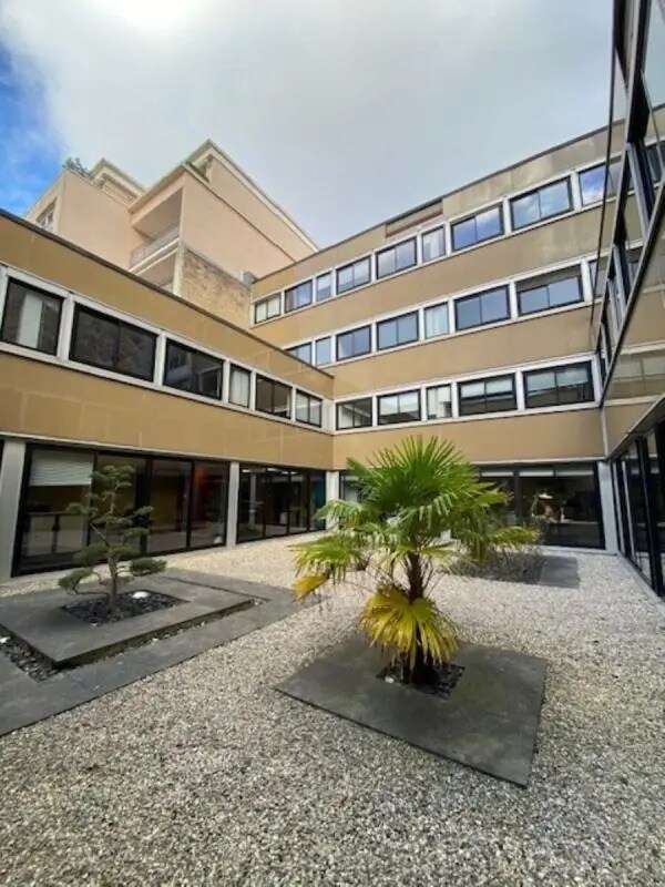 Office in Le Havre for lease Building Photo- Image 1 of 8