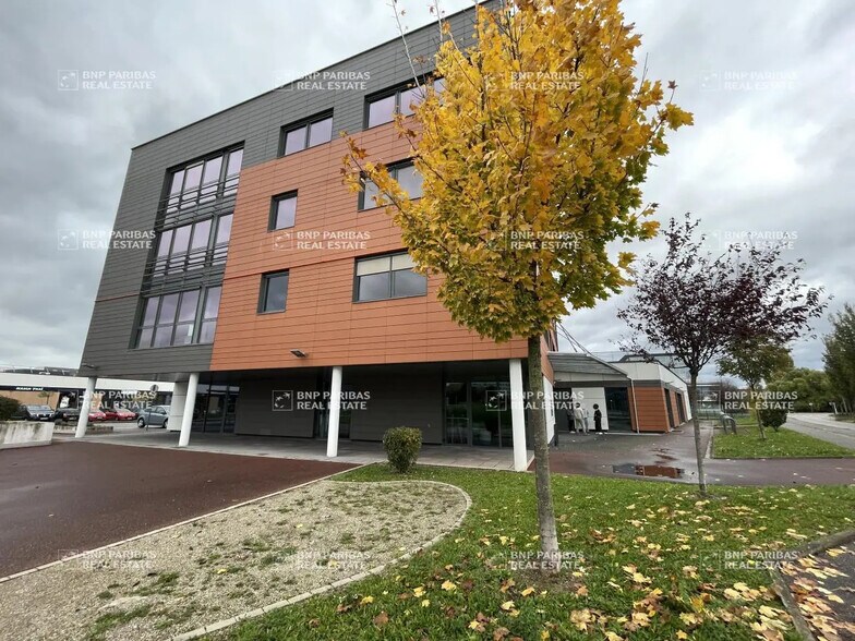 9-11 Rue Madeleine Rebérioux, Strasbourg for lease - Building Photo - Image 3 of 29