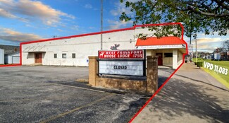 Plus de détails pour 327 E Main St, West Frankfort, IL - Vente au détail à louer