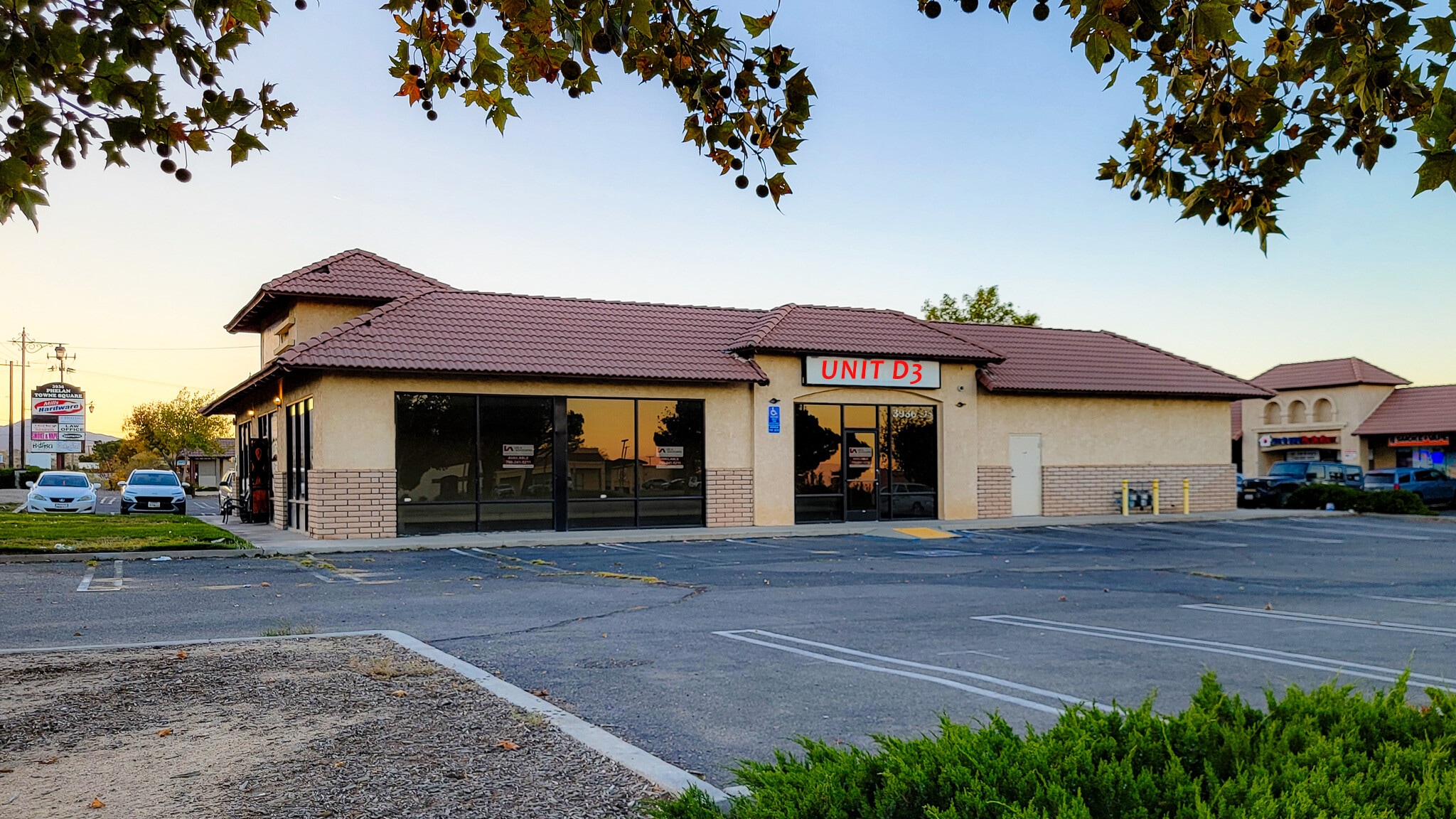 3936 Phelan Rd, Phelan, CA for lease Building Photo- Image 1 of 11
