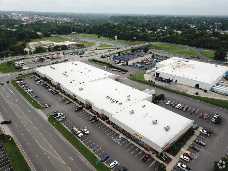 500-570 Southpark Blvd, Colonial Heights, VA à louer - Aérien - Image 3 de 8