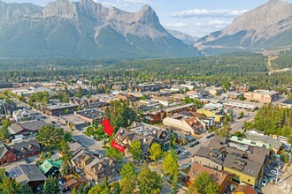 1001 6 Ave, Canmore, AB - Aerial map view - Image1