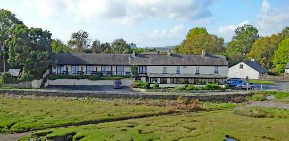 Canal Foot, Ulverston for sale - Primary Photo - Image 1 of 1