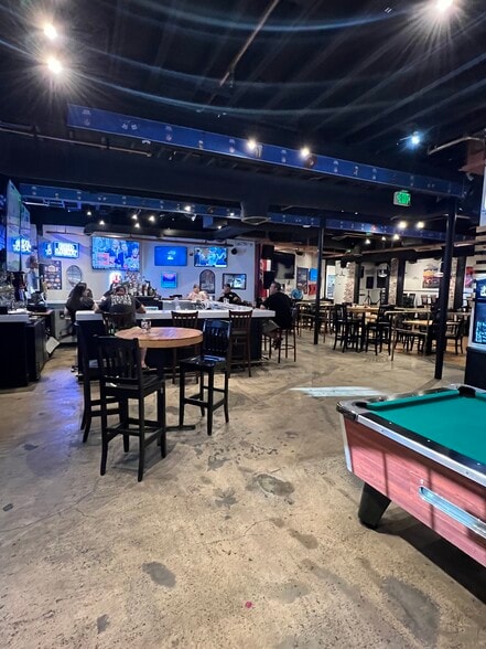 55 N Litchfield Rd, Goodyear, AZ for lease - Building Photo - Image 2 of 15