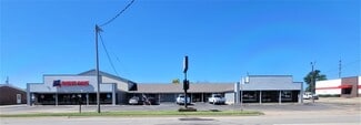 More details for 906 W Springfield Rd, Taylorville, IL - Retail for Lease
