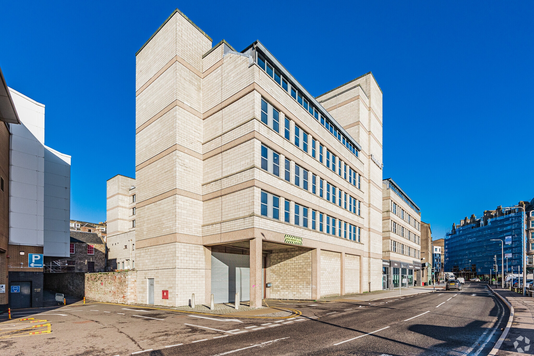 33-35 Yeaman Shore, Dundee à louer Photo principale- Image 1 de 3