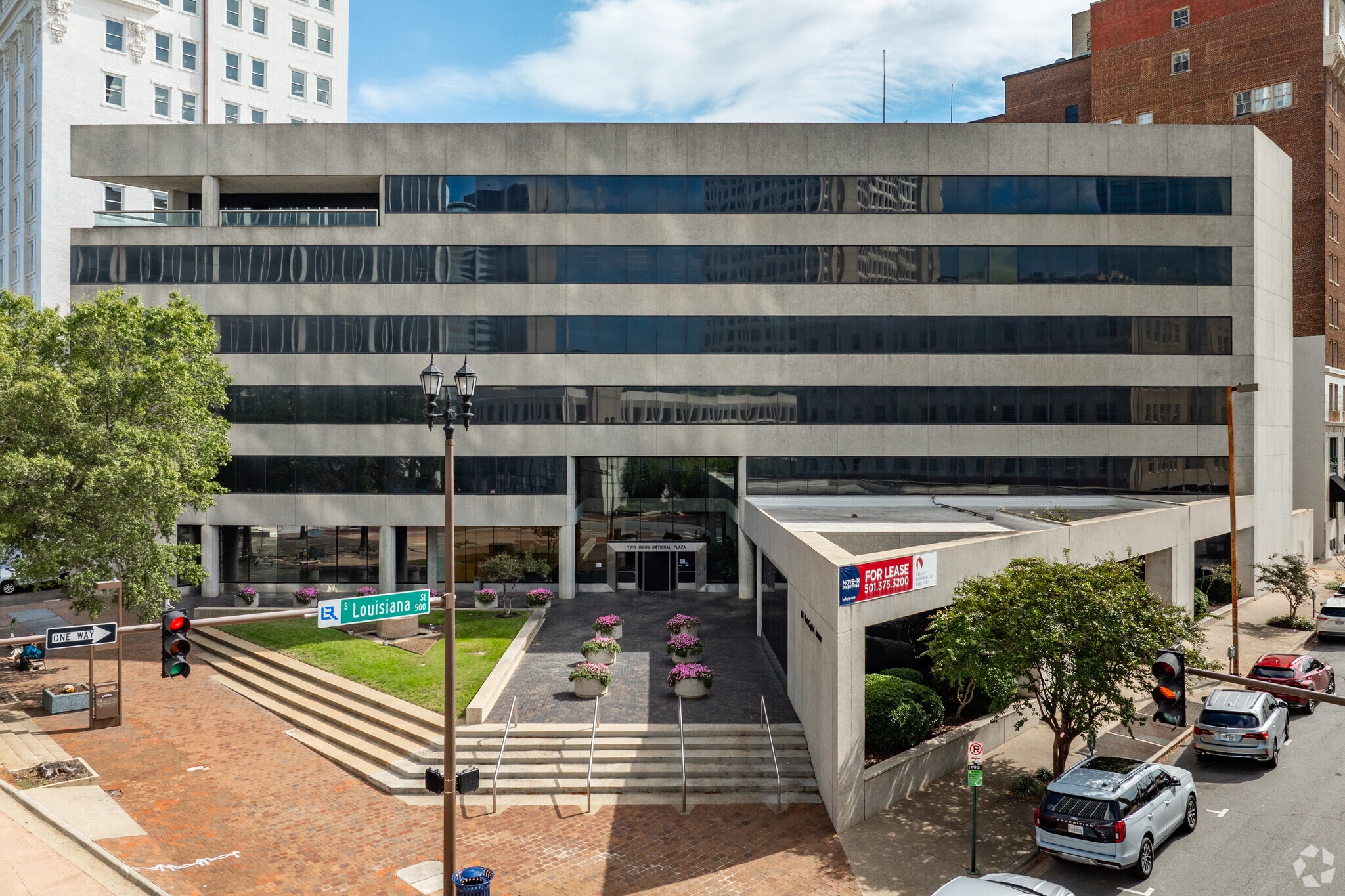 105 W Capitol Ave, Little Rock, AR à vendre Photo du bâtiment- Image 1 de 28