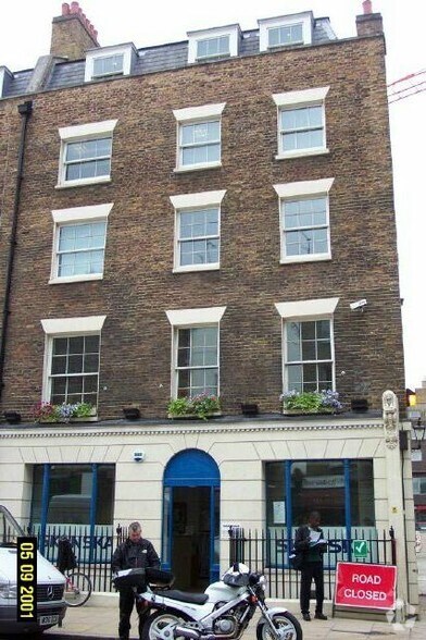 55-59 Blandford St, Londres à louer - Photo du bâtiment - Image 2 de 17