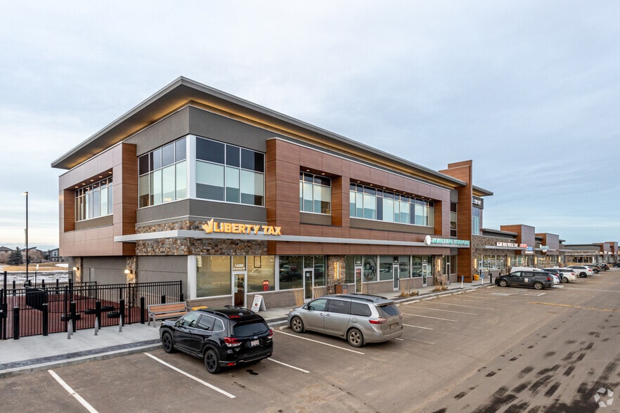 14222-14262 14128 Av SW, Edmonton, AB for lease - Building Photo - Image 3 of 3