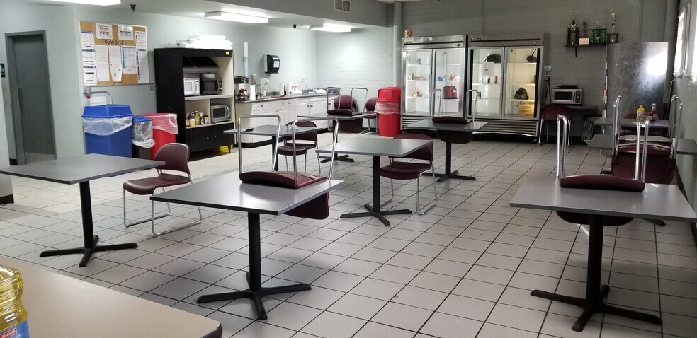 7595 Industrial Hwy, Macon-Bibb, GA à louer - Photo intérieure - Image 2 de 16