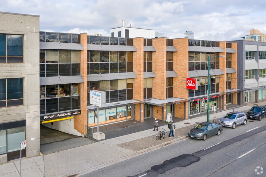 1861-1869 Broadway W, Vancouver, BC for lease - Primary Photo - Image 1 of 7